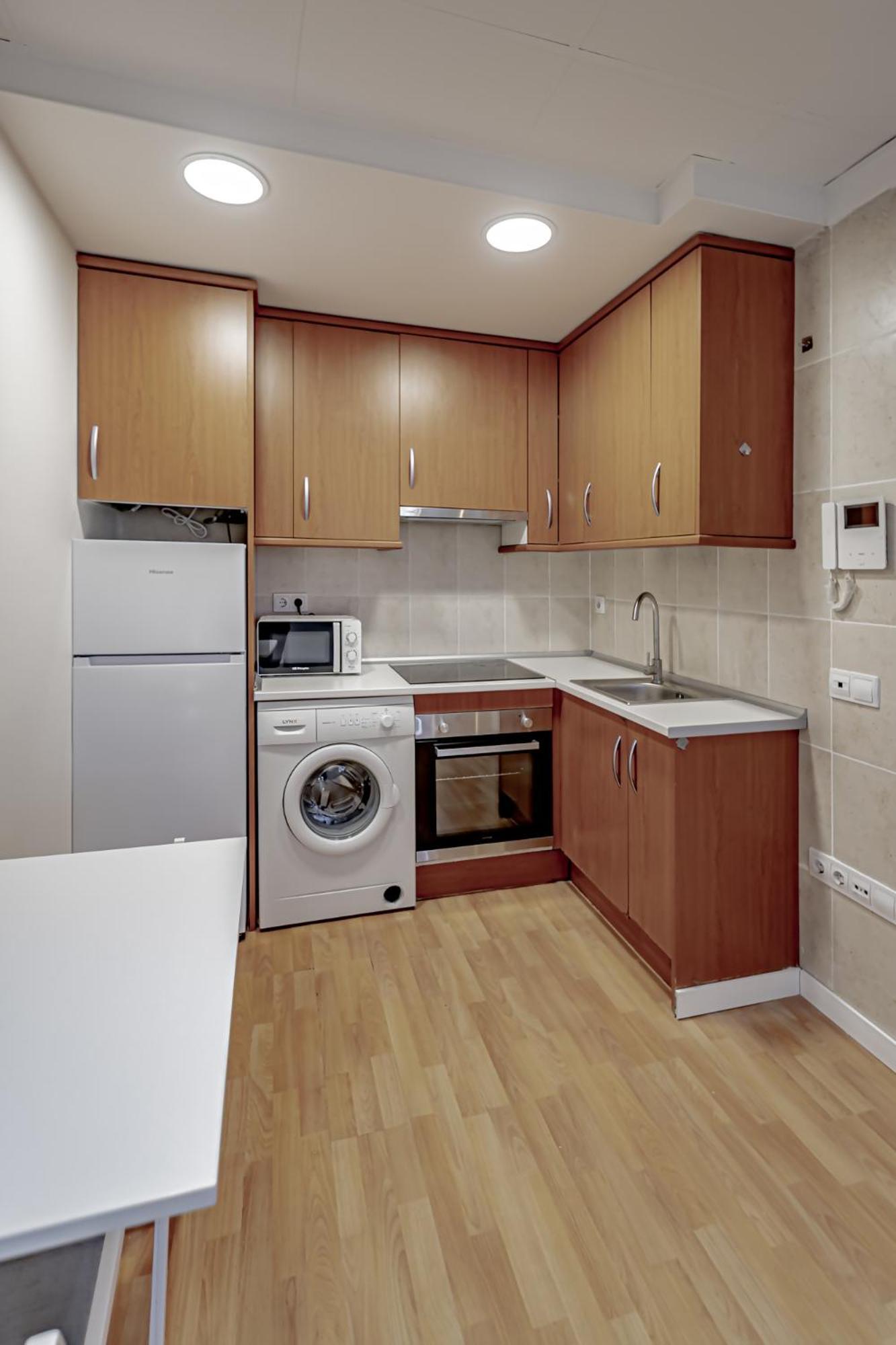 Apartamentos Noviembre Madrid Kültér fotó