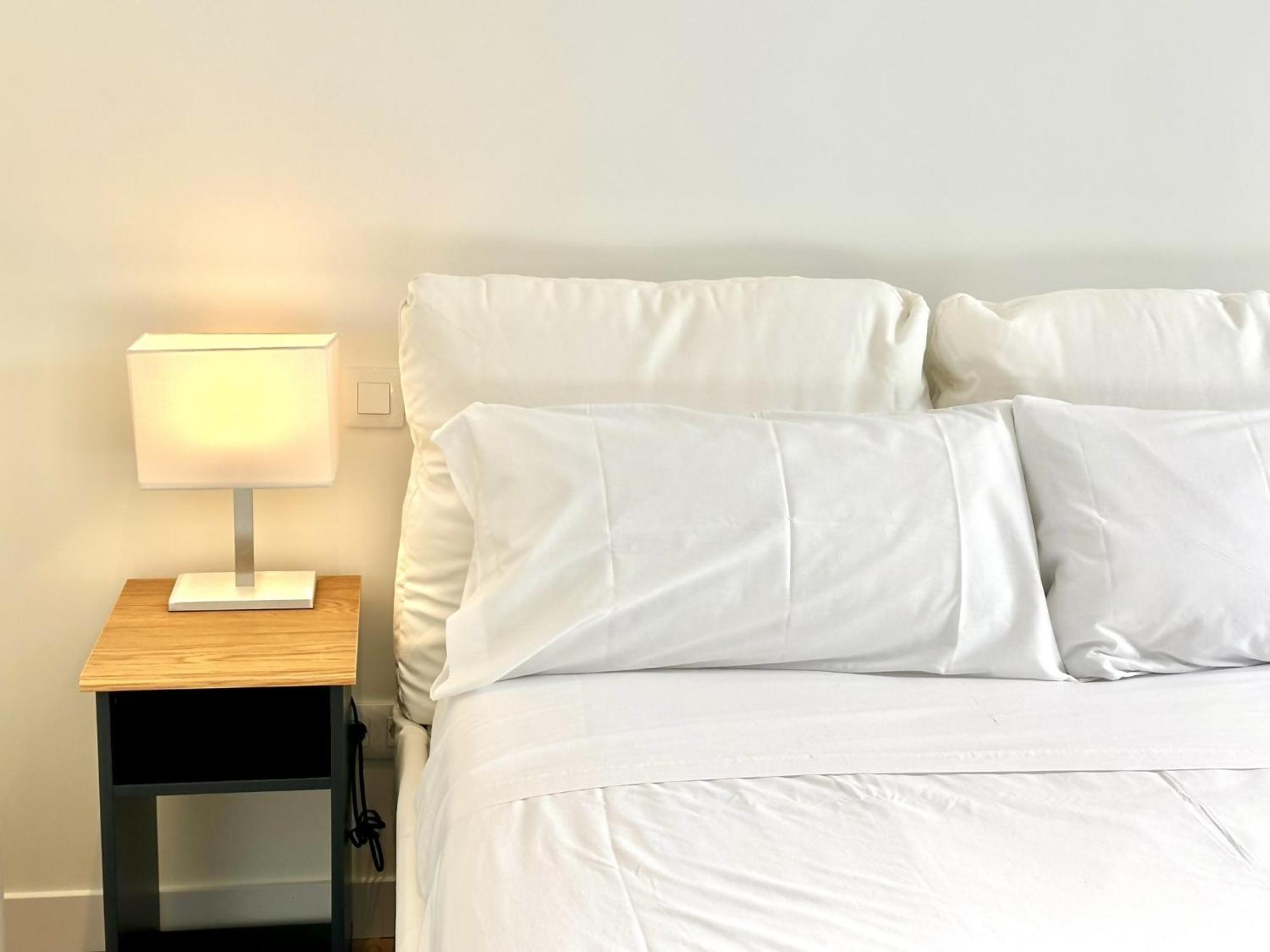 Apartamentos Noviembre Madrid Kültér fotó