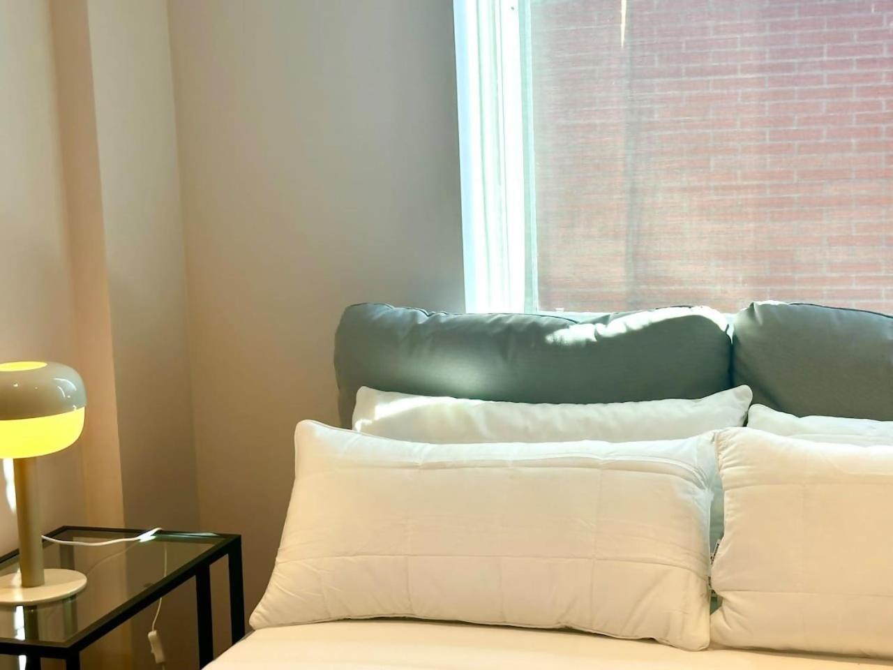 Apartamentos Noviembre Madrid Kültér fotó